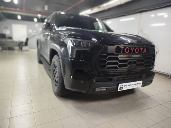 Toyota Sequoia установка Pandora VX 4G GPS v3